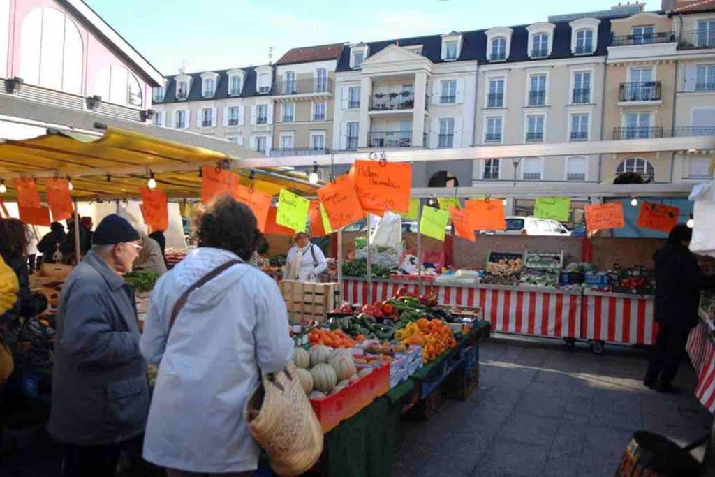 La Belle Etoile Leilighet Noisy-le-Grand Eksteriør bilde